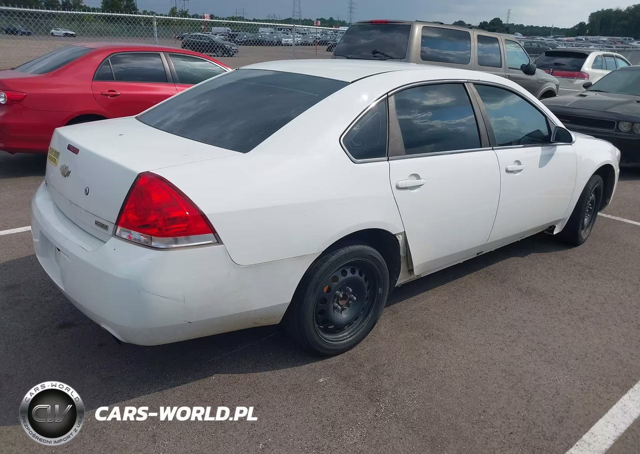 2013 Chevrolet Impala Police VIN:2G1WD5E3XD1235667 - 4