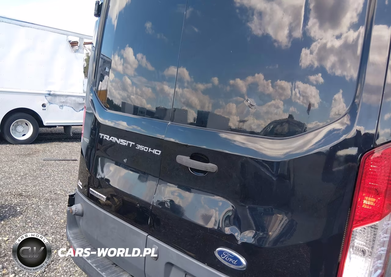 2017 Ford Transit-350 VIN:1FTBF4XV7HKA42925 - 17