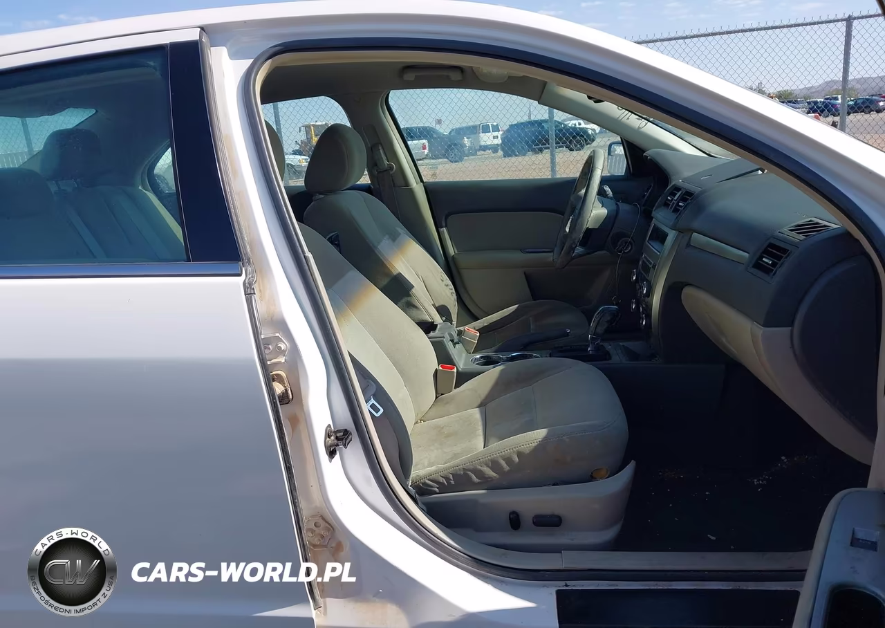 2011 Ford Fusion Hybrid VIN:3FADP0L39BR294185 - 5