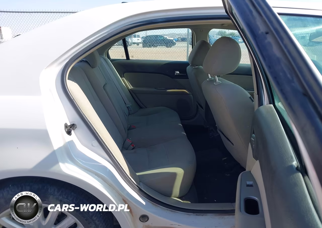 2011 Ford Fusion Hybrid VIN:3FADP0L39BR294185 - 8