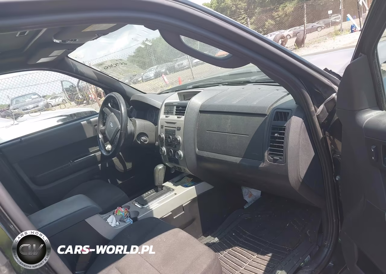 2010 Ford Escape Xlt VIN:1FMCU9DG4AKA41813 - 5