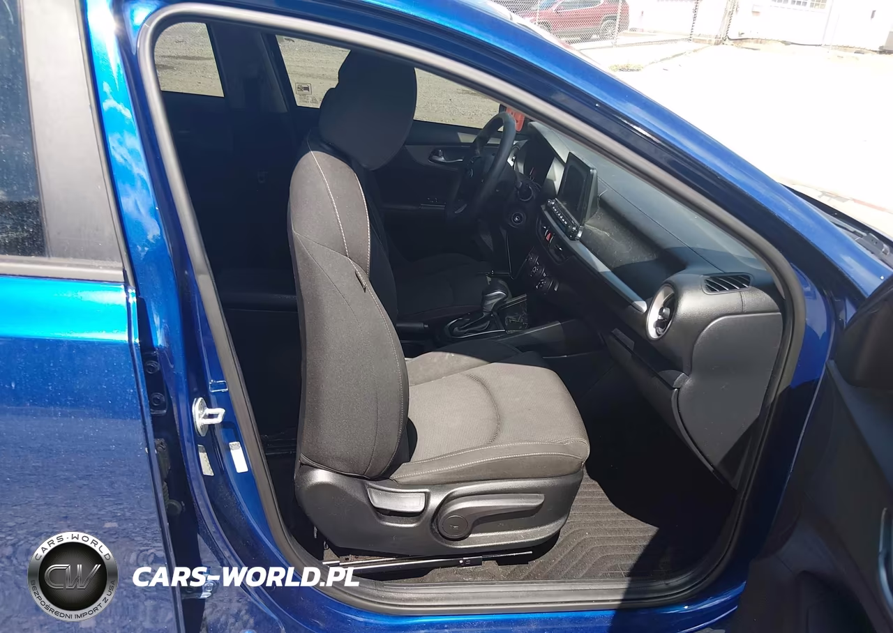 2020 Kia Forte Lxs VIN:3KPF24AD3LE187226 - 5