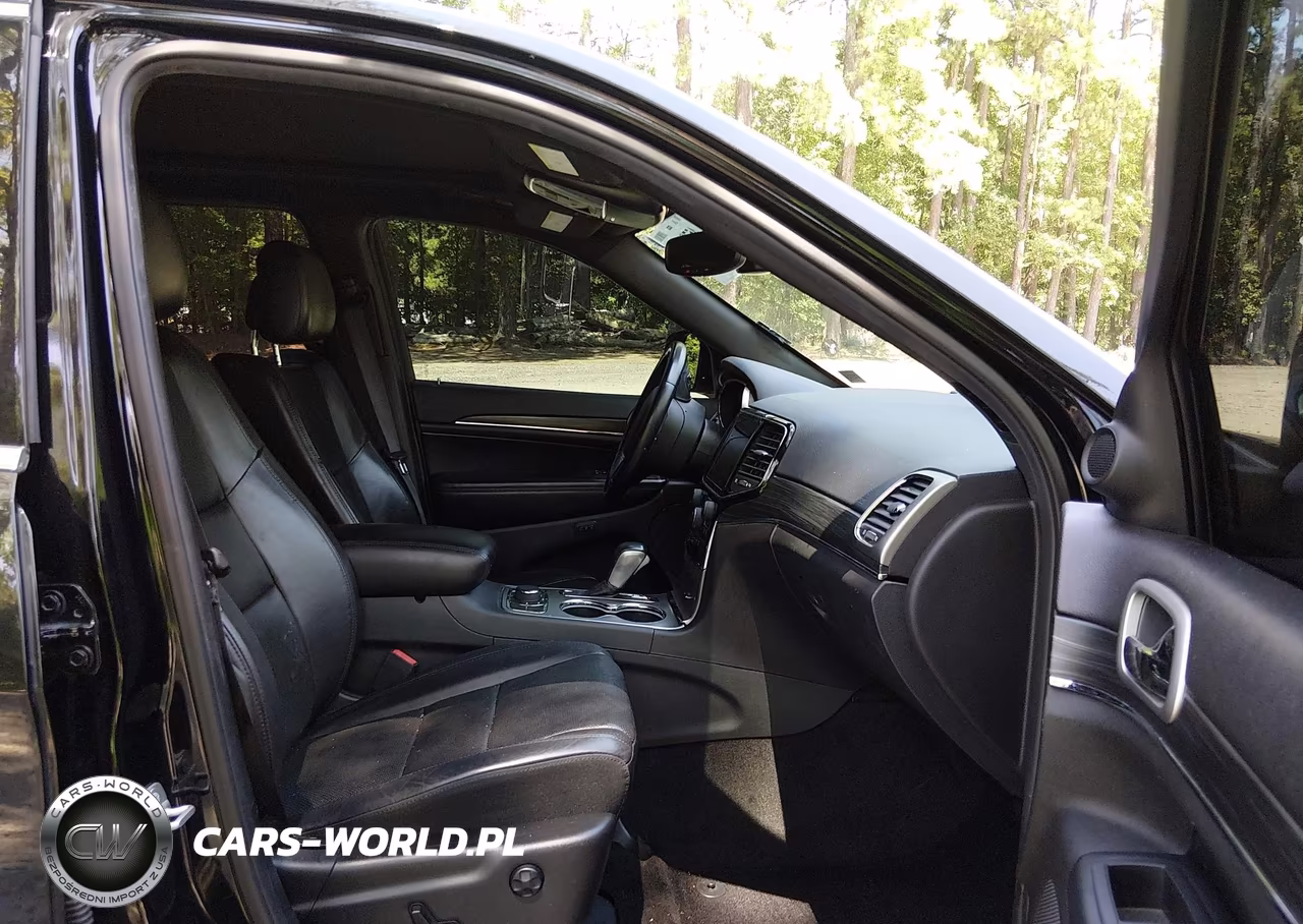 2019 Jeep Grand Cherokee Limited 4X4 VIN:1C4RJFBG0KC570681 - 5