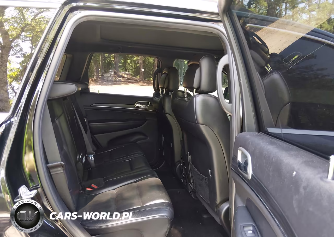 2019 Jeep Grand Cherokee Limited 4X4 VIN:1C4RJFBG0KC570681 - 8