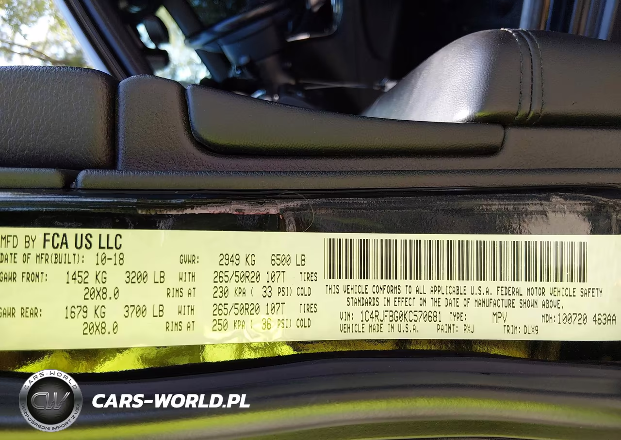 2019 Jeep Grand Cherokee Limited 4X4 VIN:1C4RJFBG0KC570681 - 9