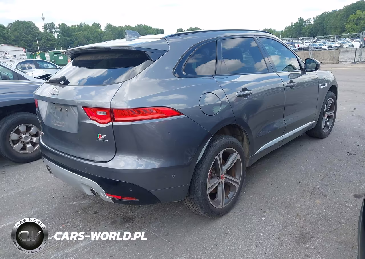 2017 Jaguar F-Pace S VIN:SADCM2BV0HA098012 - 4