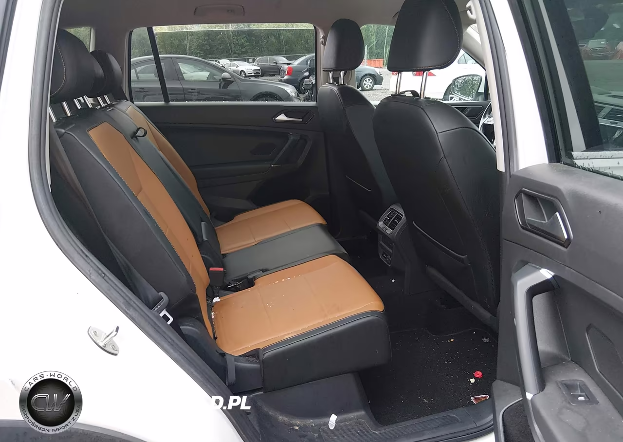 2018 Volkswagen Tiguan VIN:3VV2B7AX3JM154239 - 8