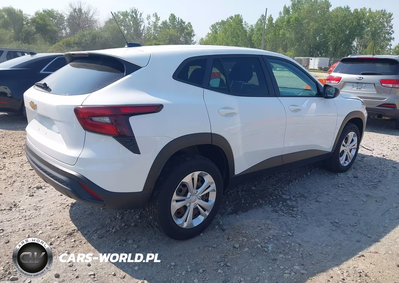 2024 Chevrolet Trax Fwd Sp VIN:KL77LFE22RC058610 - 4