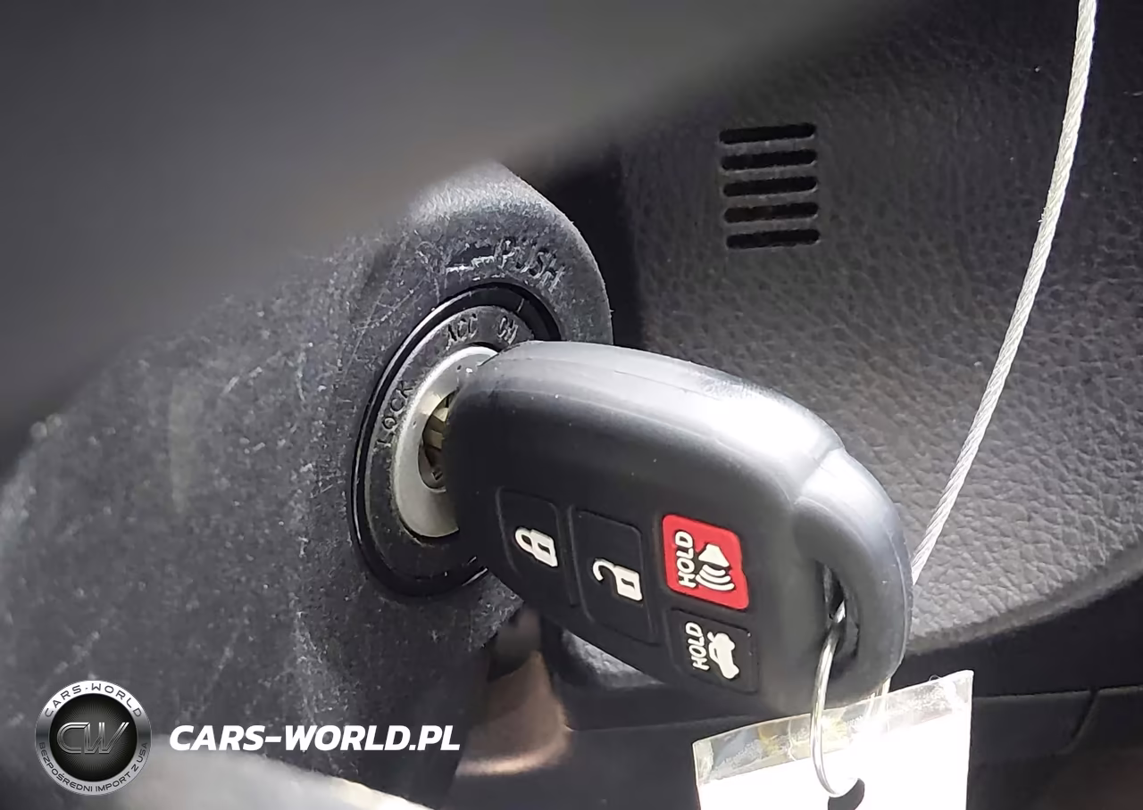 2016 Toyota Corolla S Plus VIN:5YFBURHE4GP527914 - 11