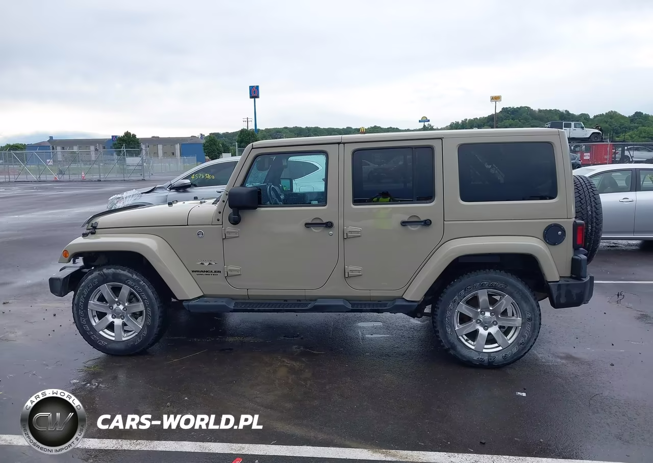 2017 Jeep Wrangler Unlimited Sahara VIN:1C4BJWEG2HL732087 - 14