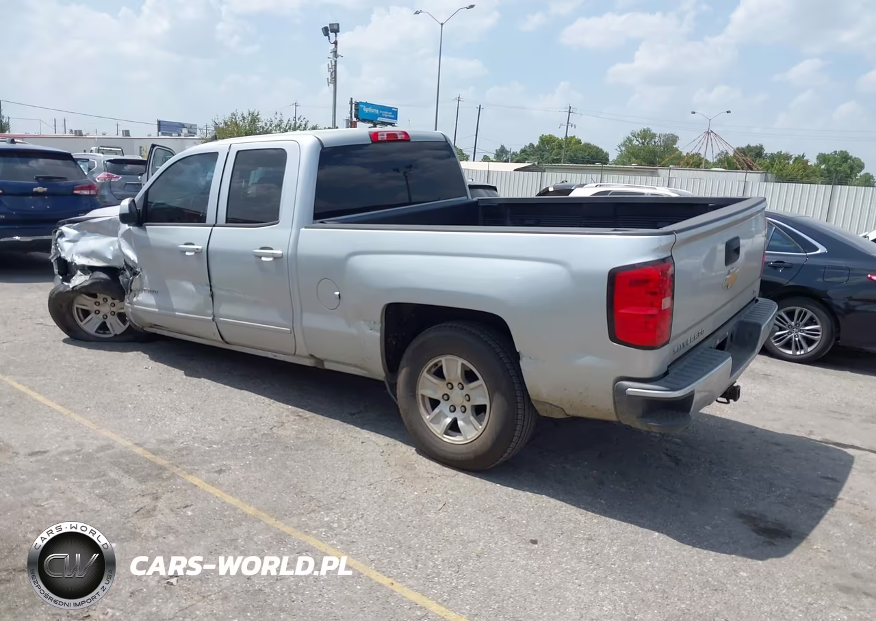 2018 Chevrolet Silverado 1500 1Lt VIN:1GCRCREHXJZ288365 - 3