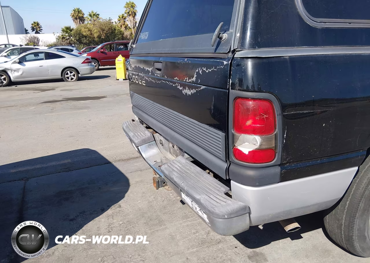 1999 Dodge Ram 1500 St VIN:3B7HC13Z3XG157960 - 12