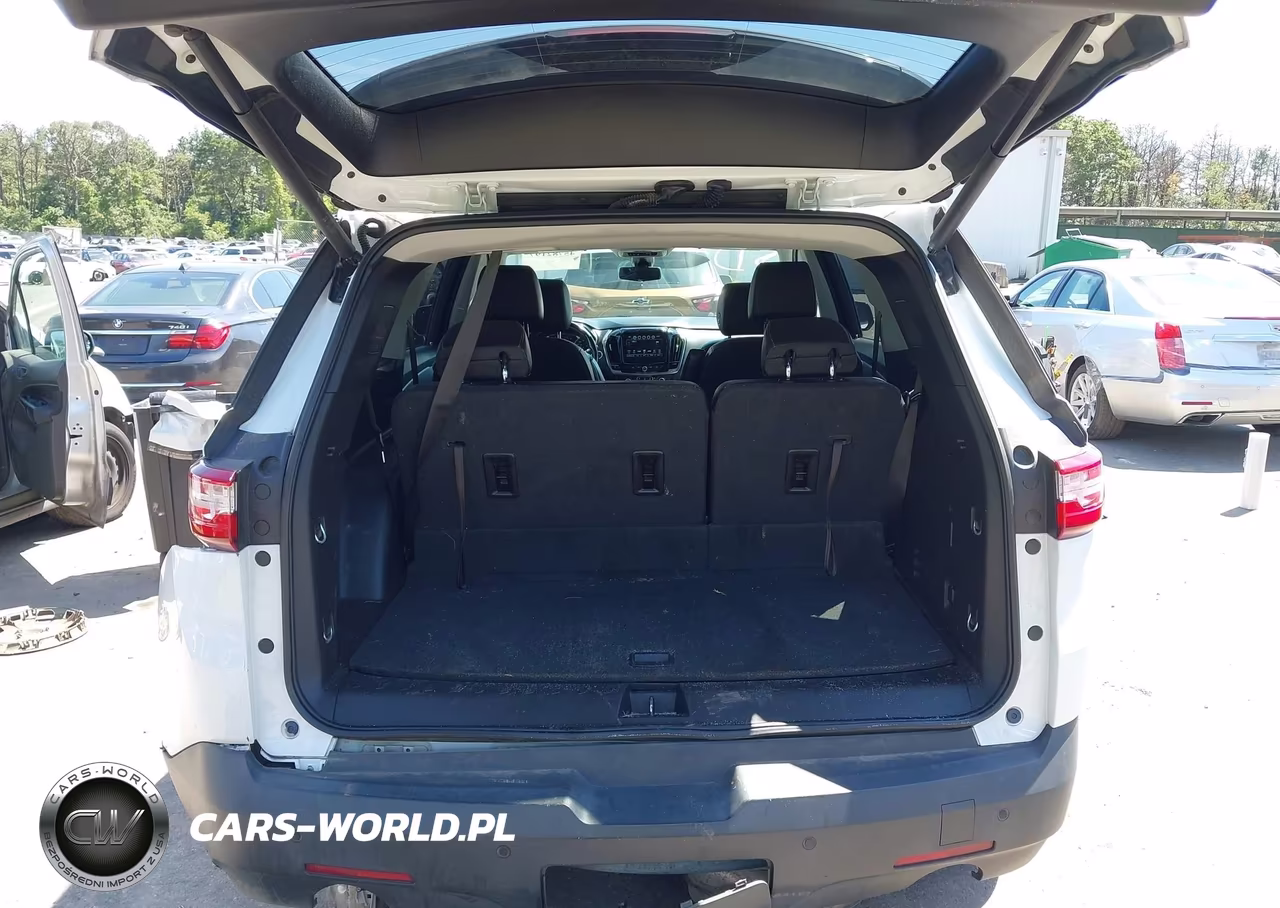 2019 Chevrolet Traverse 3Lt VIN:1GNEVHKW7KJ141997 - 19