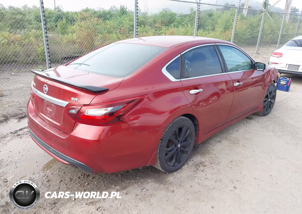2017 Nissan Altima 2.5 Sr VIN:1N4AL3AP0HC171694 - 4
