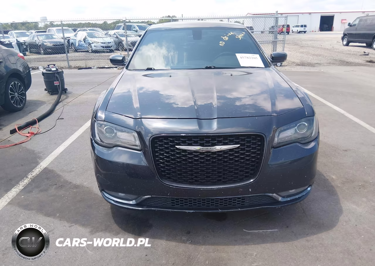 2015 Chrysler 300 300S VIN:2C3CCABT5FH921513 - 12