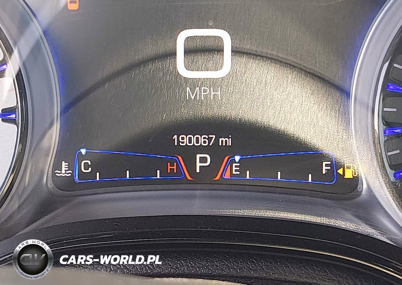 2015 Chrysler 300 300S VIN:2C3CCABT5FH921513 - 15