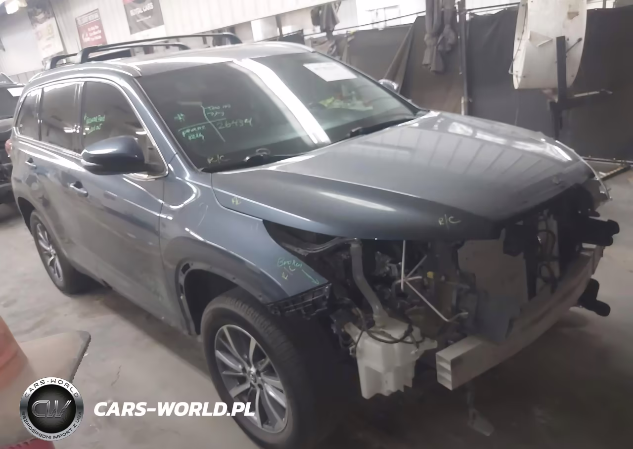 2019 Toyota Highlander Xle – zdjęcie 1 z 15