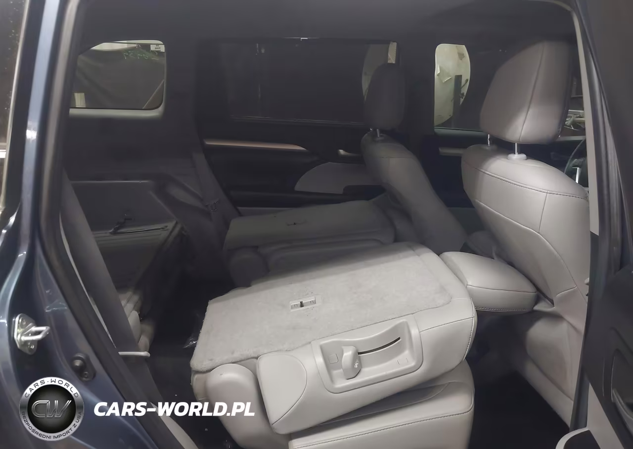 2019 Toyota Highlander Xle VIN:5TDKZRFH1KS356148 - 8