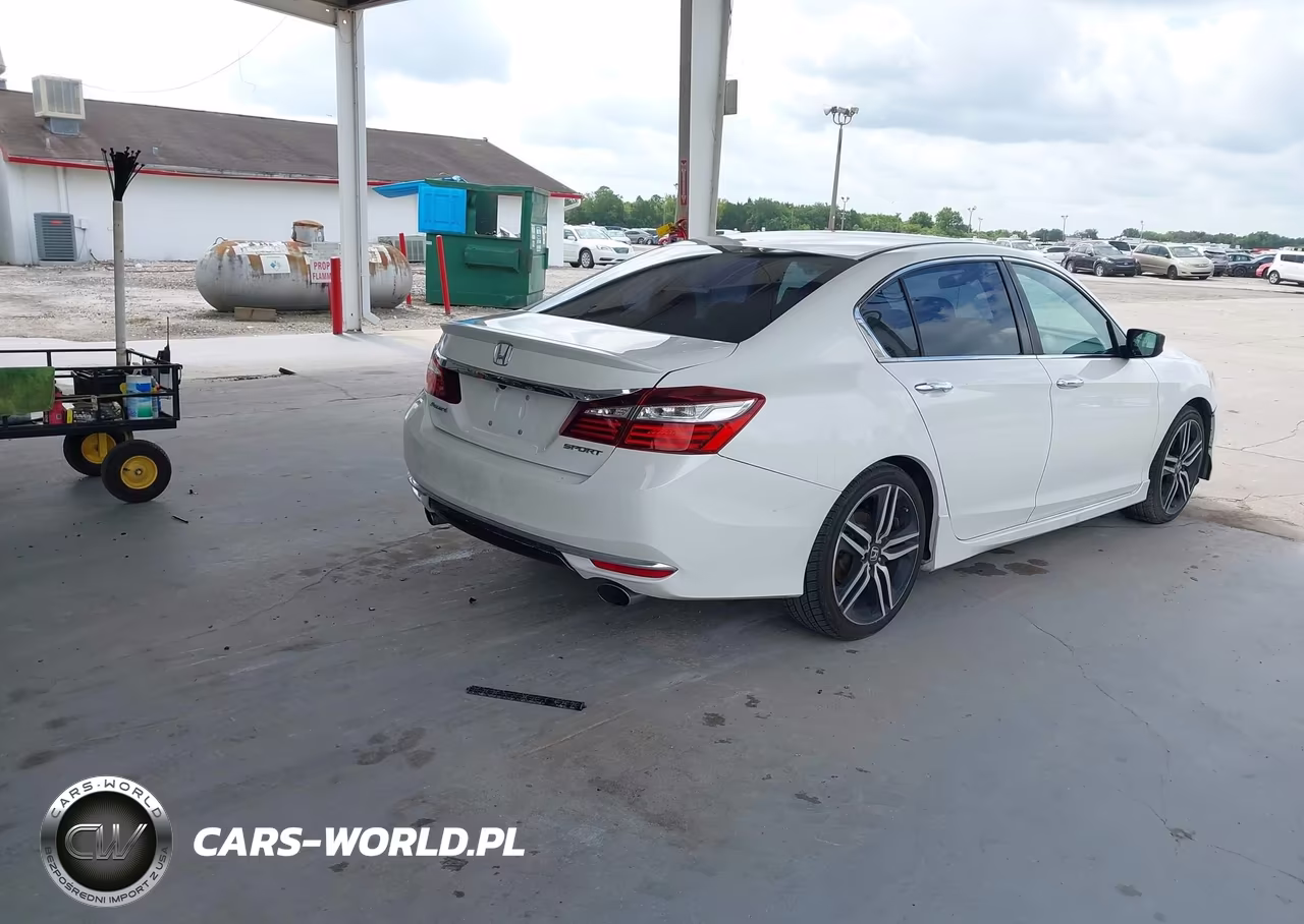 2016 Honda Accord Sport VIN:1HGCR2F59GA217389 - 4