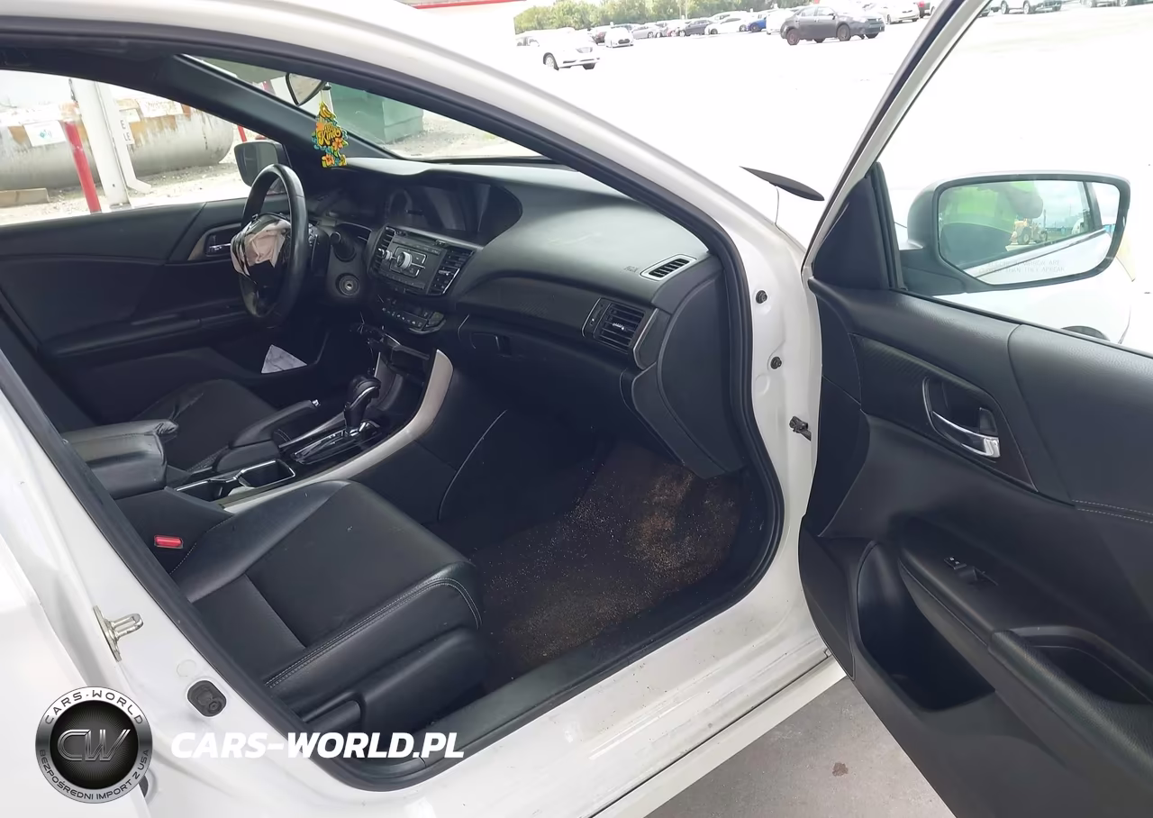 2016 Honda Accord Sport VIN:1HGCR2F59GA217389 - 5