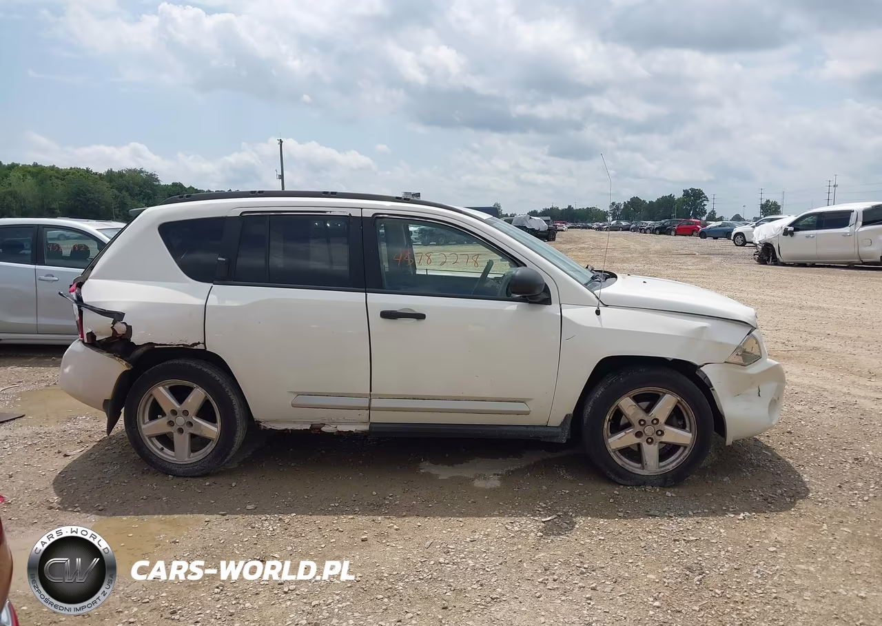 2007 Jeep Compass Limited VIN:1J8FF57W17D180472 - 13