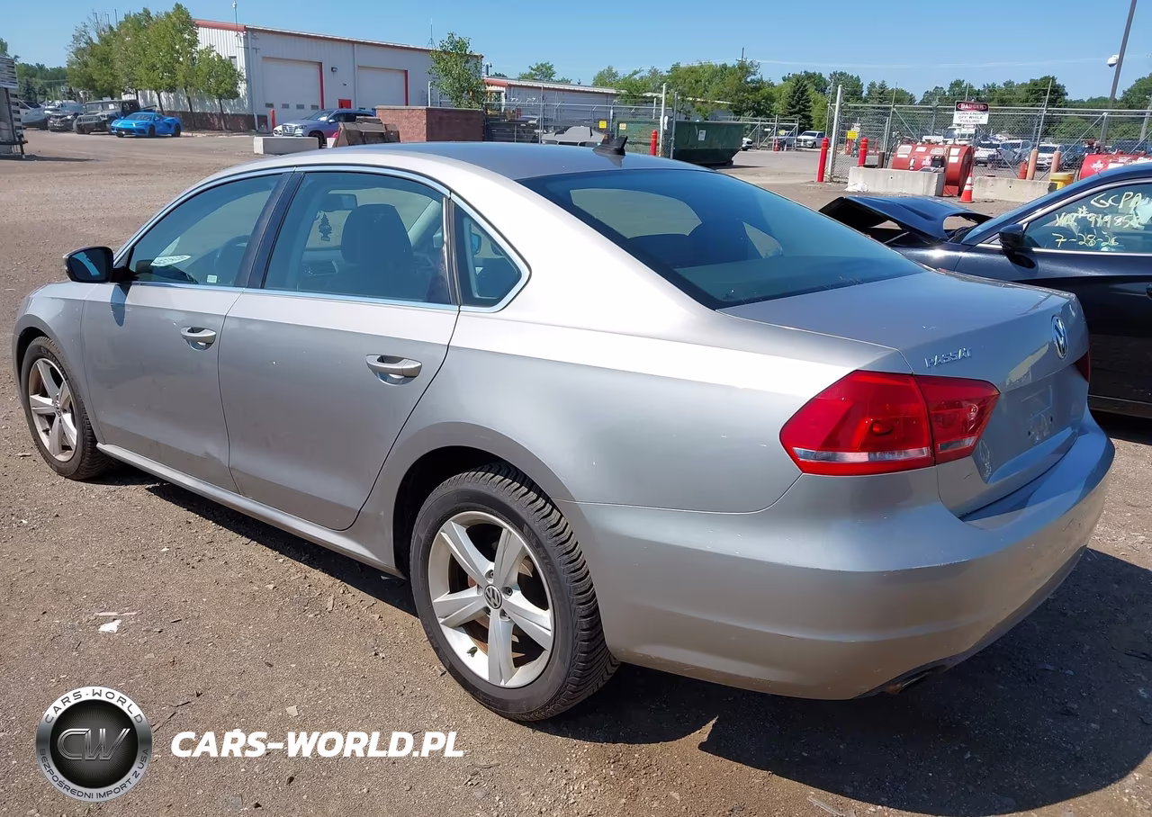 2012 Volkswagen Passat 2.5L Se VIN:1VWBP7A39CC076581 - 3