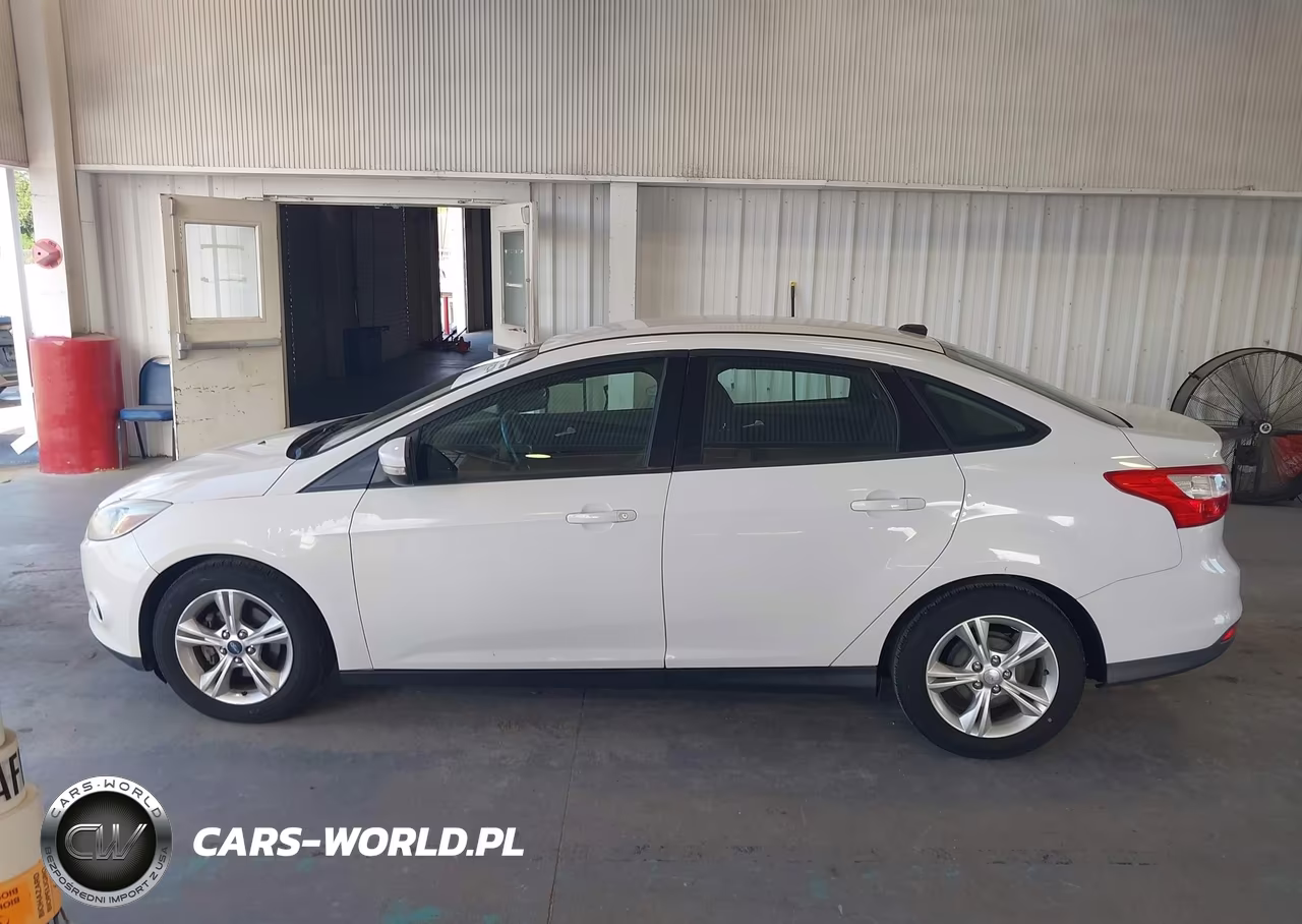 2013 Ford Focus Se VIN:1FADP3F22DL237445 - 14