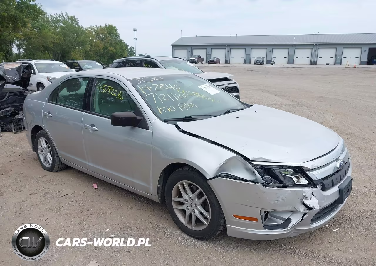 2012 Ford Fusion S – zdjęcie 1 z 16