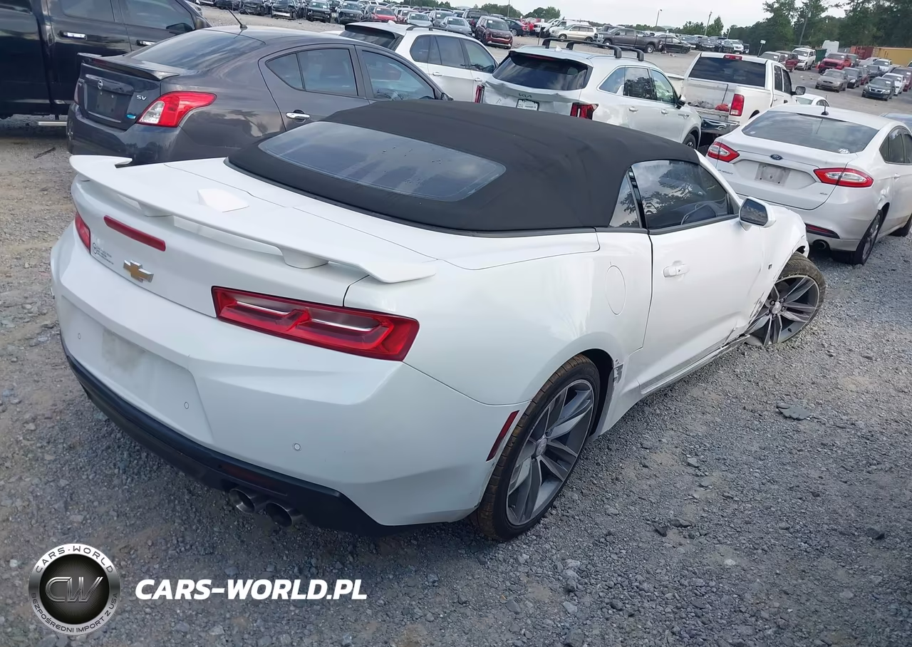 2017 Chevrolet Camaro 2Lt VIN:1G1FD3DS8H0105286 - 4