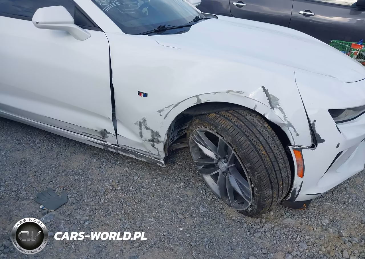 2017 Chevrolet Camaro 2Lt VIN:1G1FD3DS8H0105286 - 6