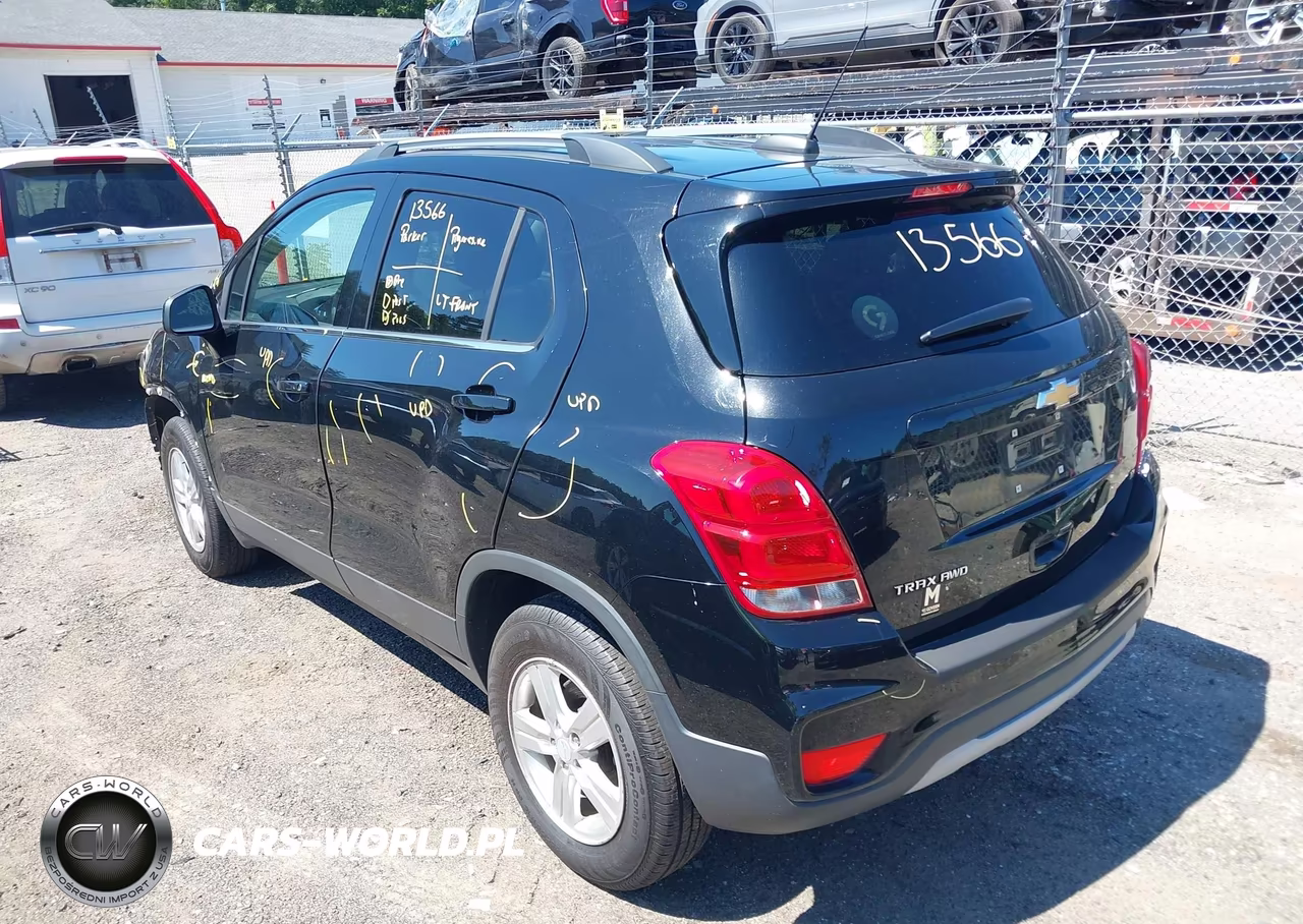 2019 Chevrolet Trax Lt VIN:3GNCJPSB0KL328470 - 3