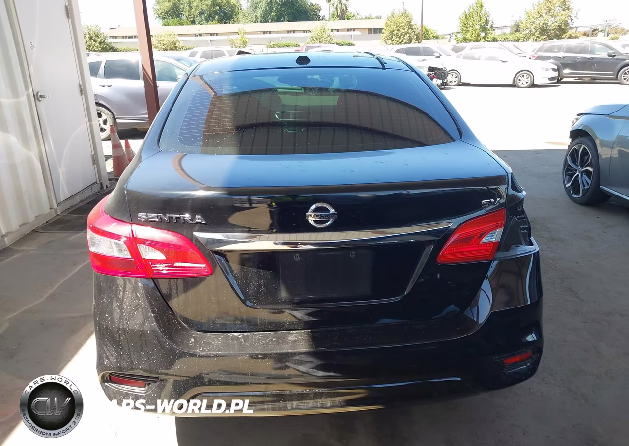 2018 Nissan Sentra Sv VIN:3N1AB7AP3JL624627 - 17
