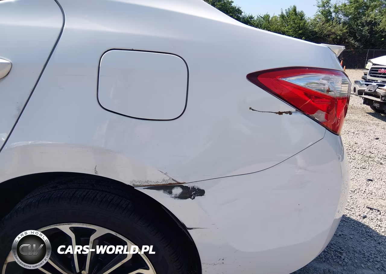 2015 Toyota Corolla S Plus VIN:2T1BURHE2FC280357 - 19