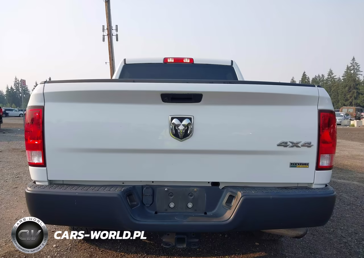 2019 Ram 1500 Classic Tradesman 4X4 5'7 Box VIN:3C6RR7KG4KG619870 - 16