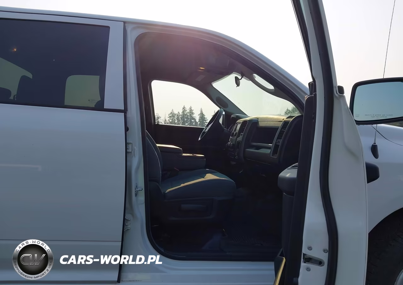 2019 Ram 1500 Classic Tradesman 4X4 5'7 Box VIN:3C6RR7KG4KG619870 - 5