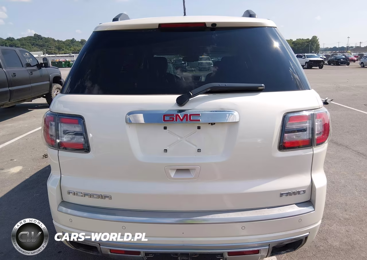 2015 GMC Acadia Denali VIN:1GKKVTKD4FJ277995 - 17
