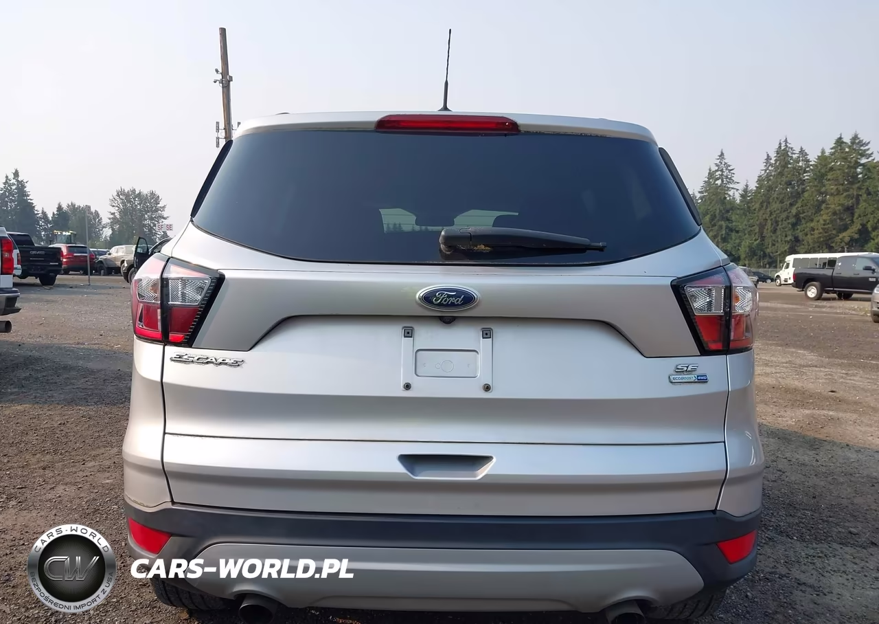 2018 Ford Escape Se VIN:1FMCU9GD3JUD31160 - 16