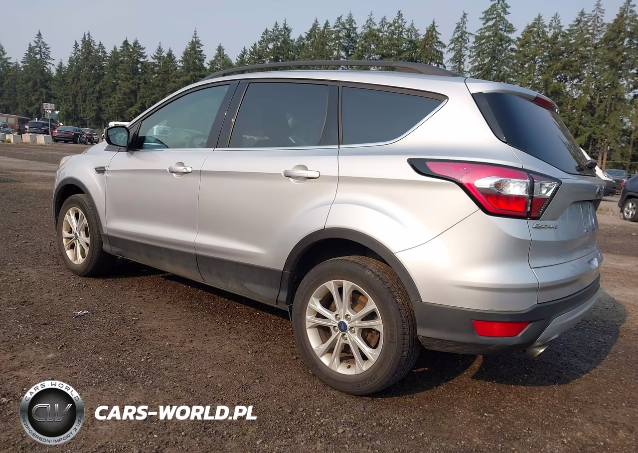 2018 Ford Escape Se VIN:1FMCU9GD3JUD31160 - 3