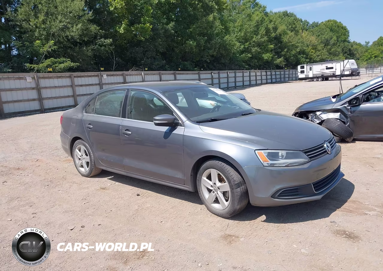 2014 Volkswagen Jetta 2.0L Tdi – zdjęcie 1 z 11