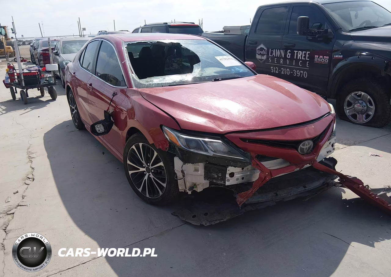 2020 Toyota Camry Se Awd