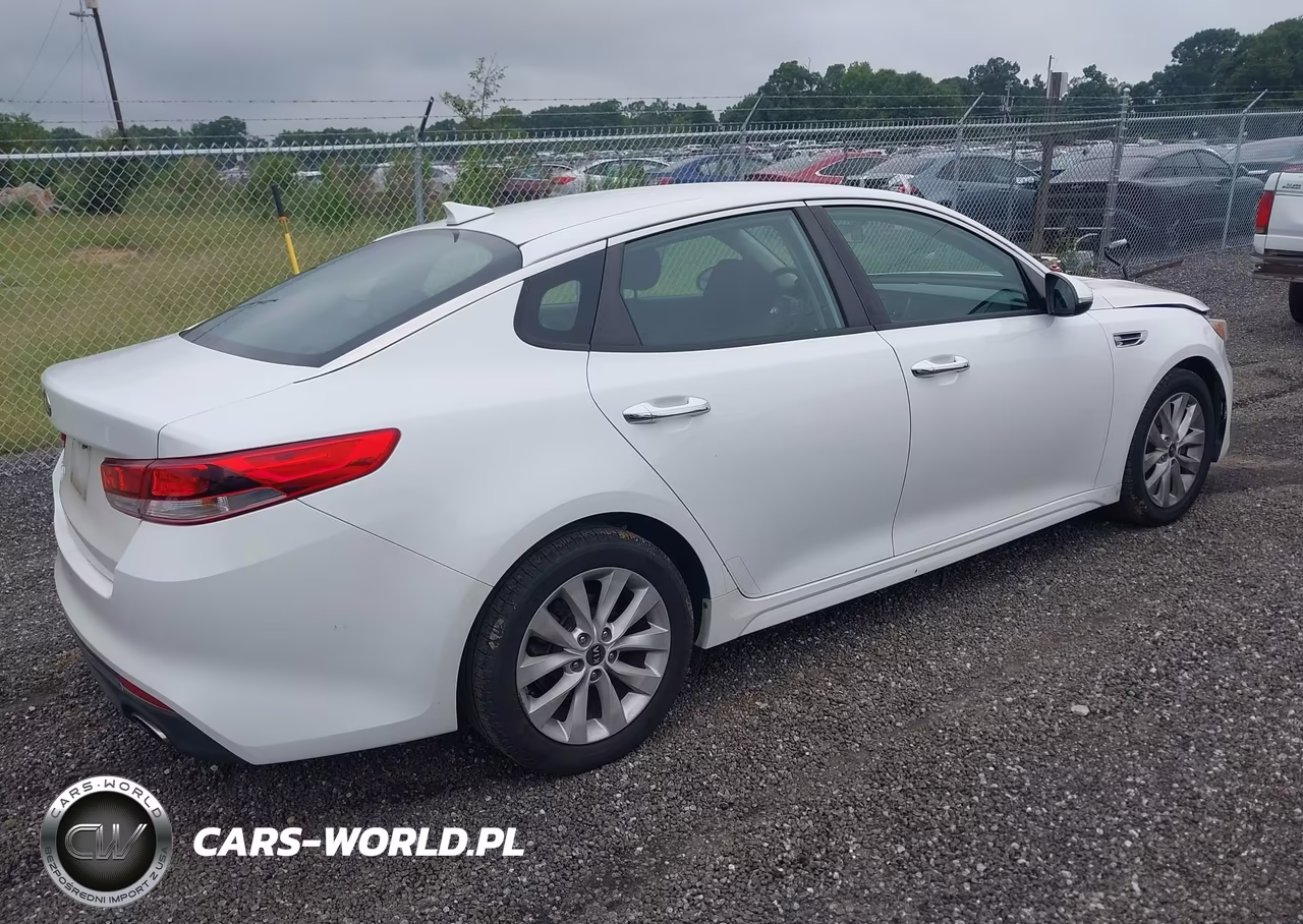 2017 Kia Optima Lx VIN:5XXGT4L30HG141051 - 4