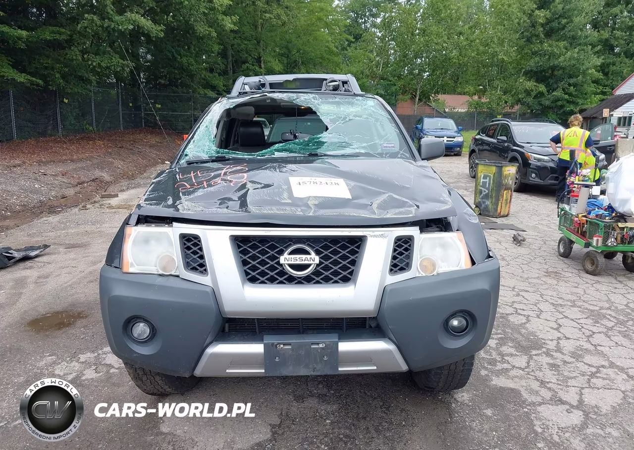 2015 Nissan Xterra Pro-4X VIN:5N1AN0NW6FN663390 - 12