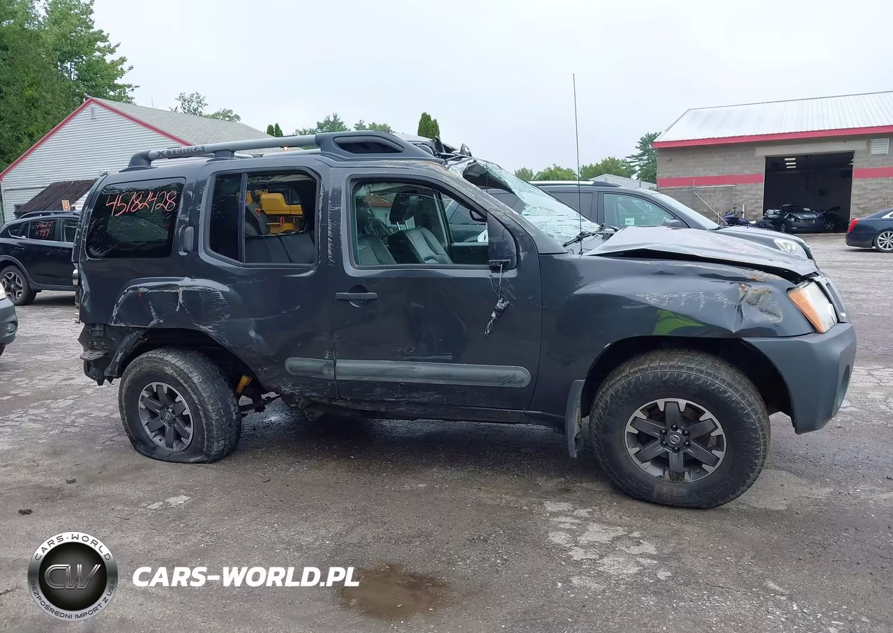 2015 Nissan Xterra Pro-4X VIN:5N1AN0NW6FN663390 - 13