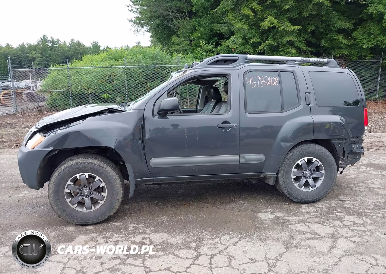 2015 Nissan Xterra Pro-4X VIN:5N1AN0NW6FN663390 - 14