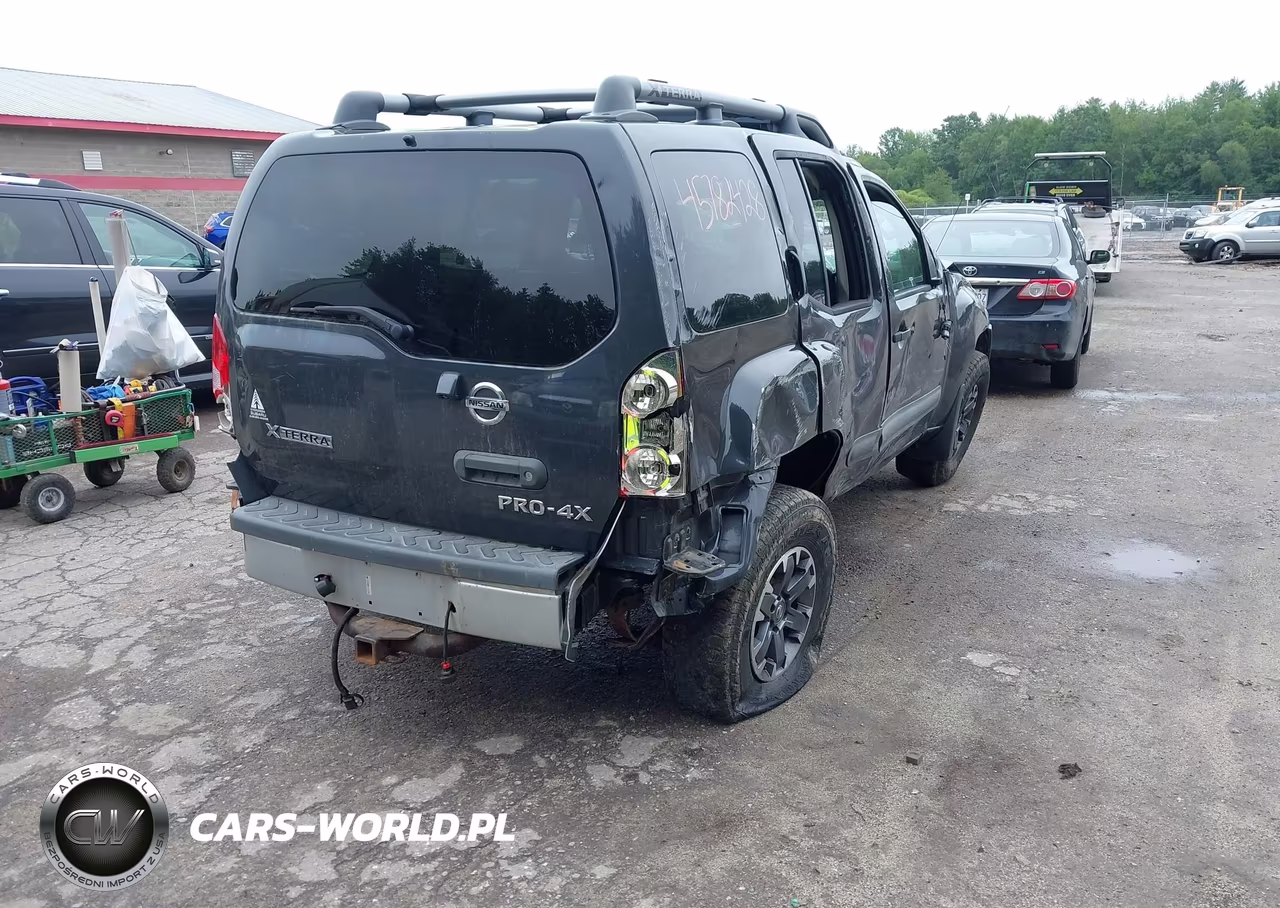 2015 Nissan Xterra Pro-4X VIN:5N1AN0NW6FN663390 - 4