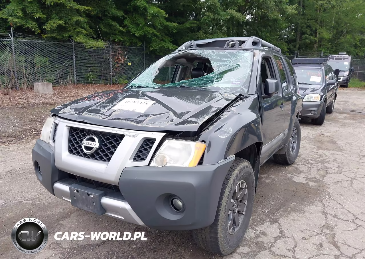 2015 Nissan Xterra Pro-4X VIN:5N1AN0NW6FN663390 - 6