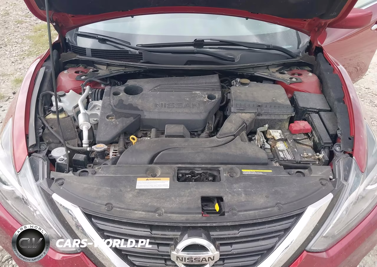 2018 Nissan Altima 2.5 Sr VIN:1N4AL3AP1JC224814 - 10