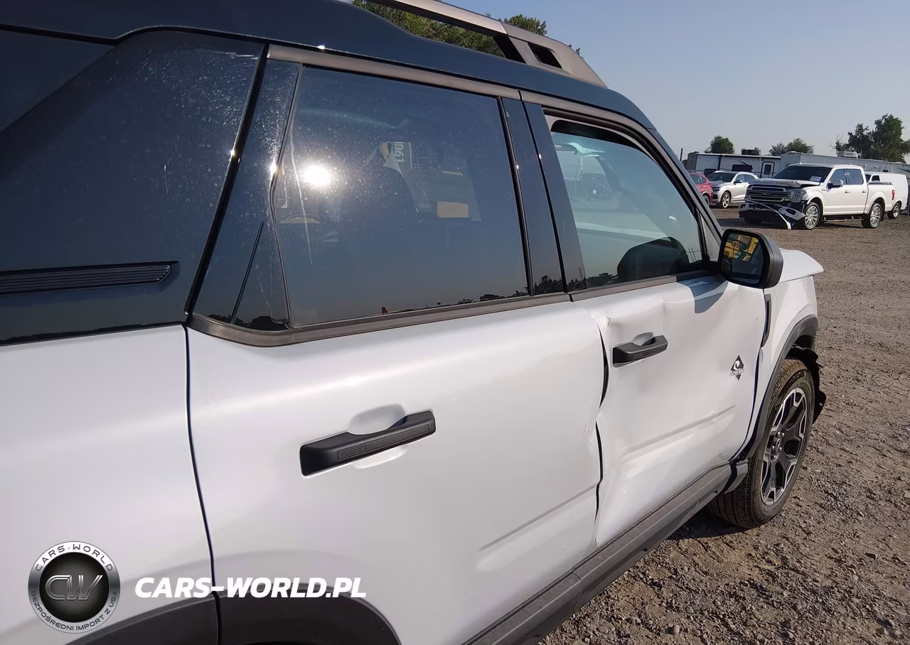 2026 Ford Bronco Sport Outer Banks VIN:3FMCR9CN9TRE63043 - 18