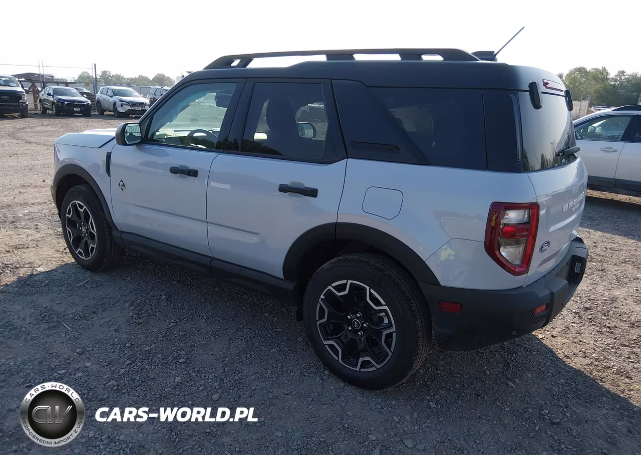 2026 Ford Bronco Sport Outer Banks VIN:3FMCR9CN9TRE63043 - 3