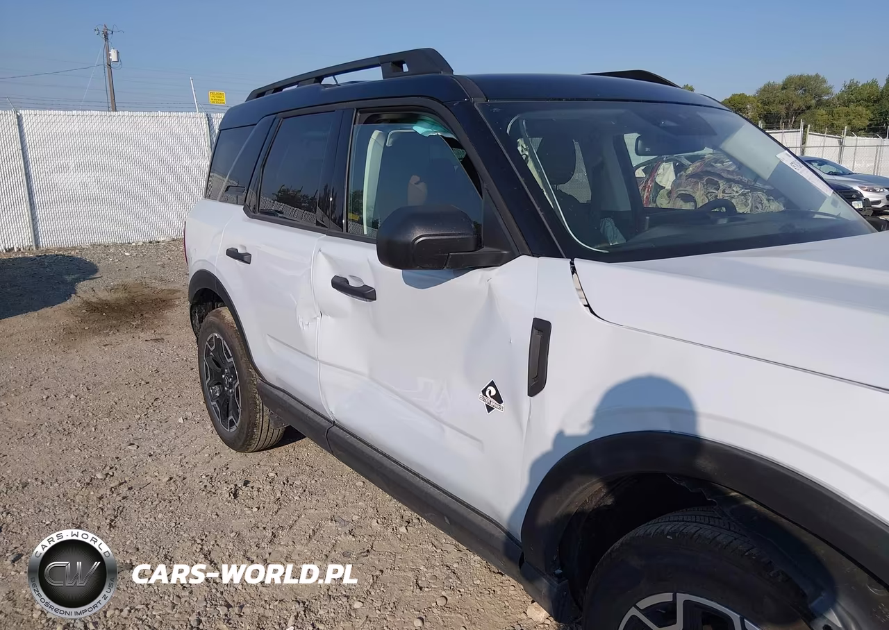 2026 Ford Bronco Sport Outer Banks VIN:3FMCR9CN9TRE63043 - 6
